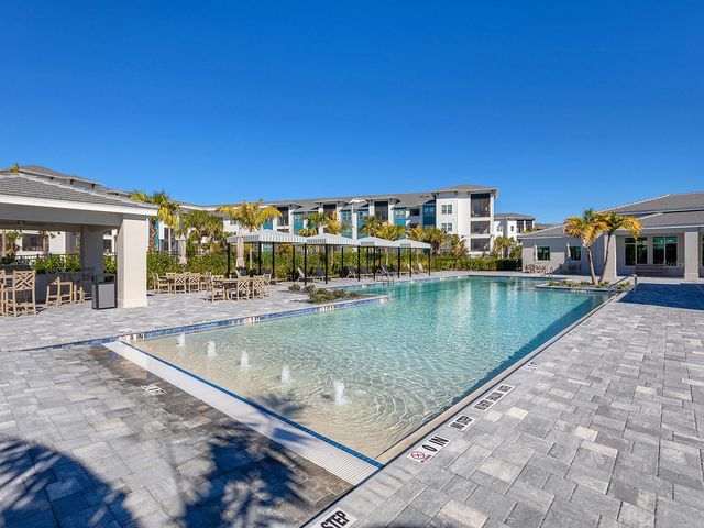 10019 DEGAS TERRACE, Bradenton, FL 34212