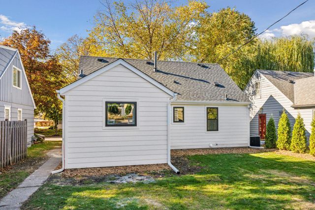 5853 Sheridan Avenue S, Minneapolis, MN 55410