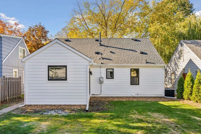 5853 Sheridan Avenue S, Minneapolis, MN 55410