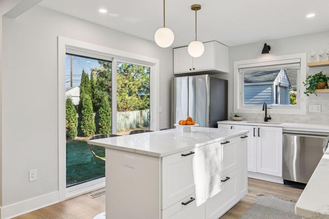 5853 Sheridan Avenue S, Minneapolis, MN 55410