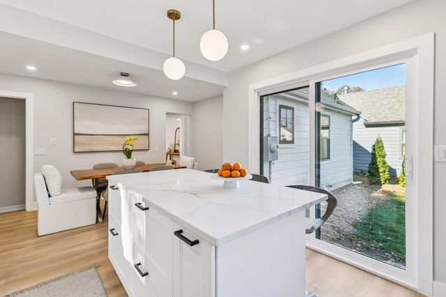 5853 Sheridan Avenue S, Minneapolis, MN 55410