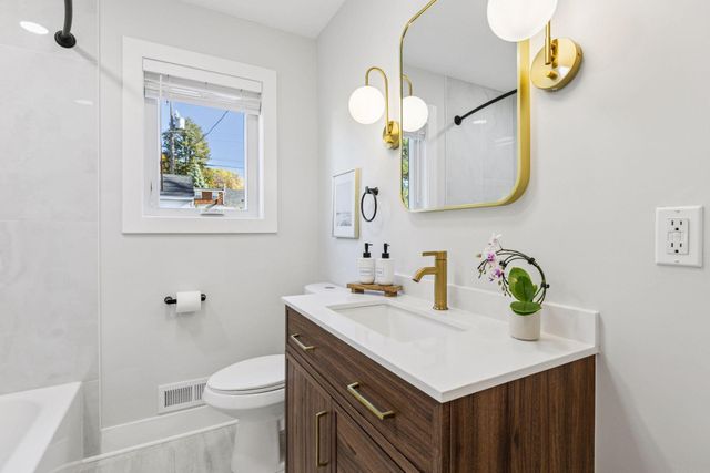 5853 Sheridan Avenue S, Minneapolis, MN 55410