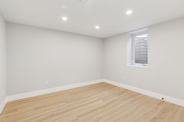 5853 Sheridan Avenue S, Minneapolis, MN 55410