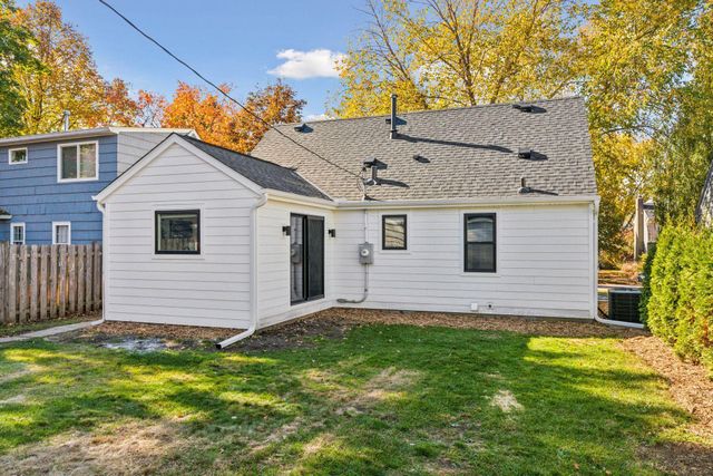 5853 Sheridan Avenue S, Minneapolis, MN 55410