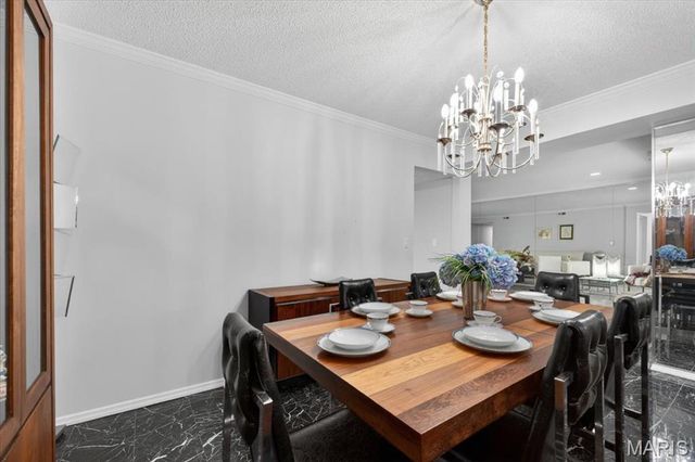 578 Sarah Lane 101, St Louis, MO 63141