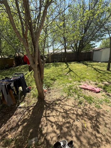 6036 Harrison Way, Watauga, TX 76148