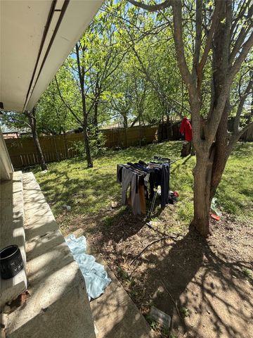 6036 Harrison Way, Watauga, TX 76148