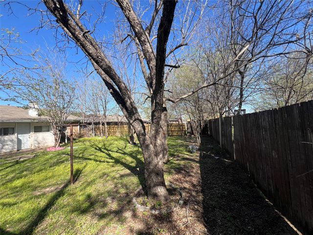 6036 Harrison Way, Watauga, TX 76148