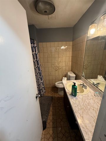 6036 Harrison Way, Watauga, TX 76148