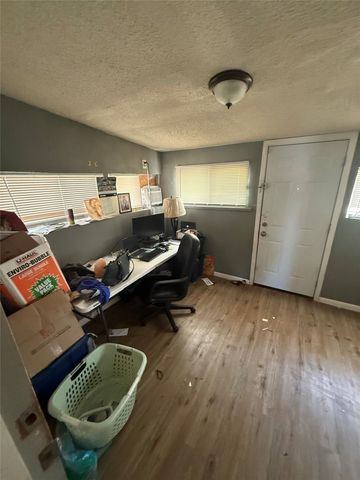 6036 Harrison Way, Watauga, TX 76148