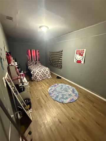 6036 Harrison Way, Watauga, TX 76148