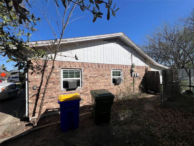 6036 Harrison Way, Watauga, TX 76148