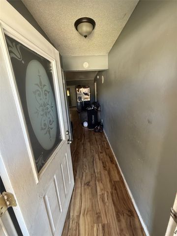 6036 Harrison Way, Watauga, TX 76148