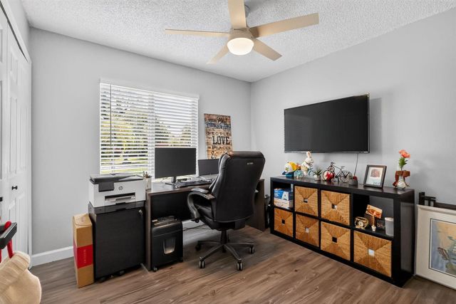 5108 Arbor Glen Circle, Lake Worth, FL 33463