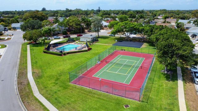 5108 Arbor Glen Circle, Lake Worth, FL 33463
