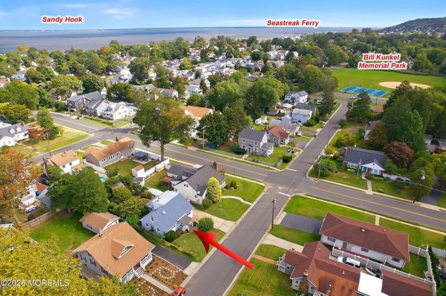 15 Washington Avenue, Leonardo, NJ 07737