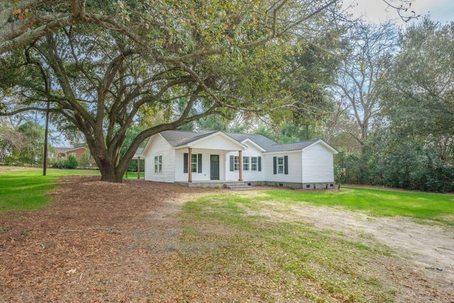 1106 Morningside Drive, Aiken, SC 29801
