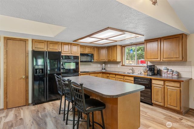 9734 65th Lane SE, Olympia, WA 98513