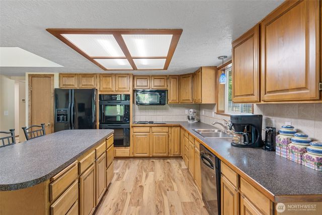 9734 65th Lane SE, Olympia, WA 98513