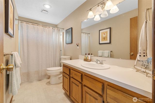 9734 65th Lane SE, Olympia, WA 98513