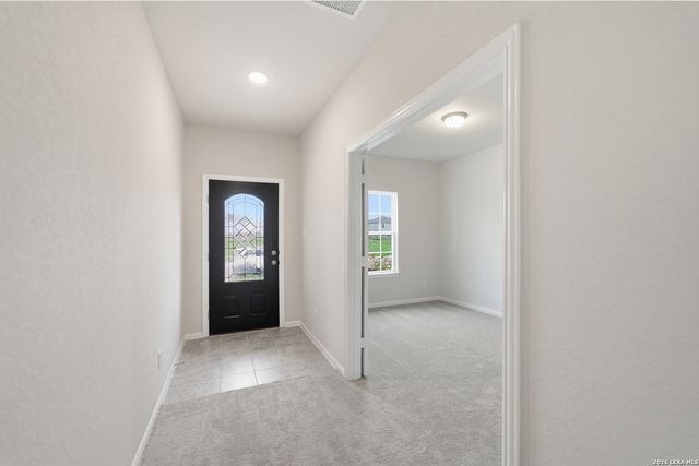 420 IVY RD, Seguin, TX 78155