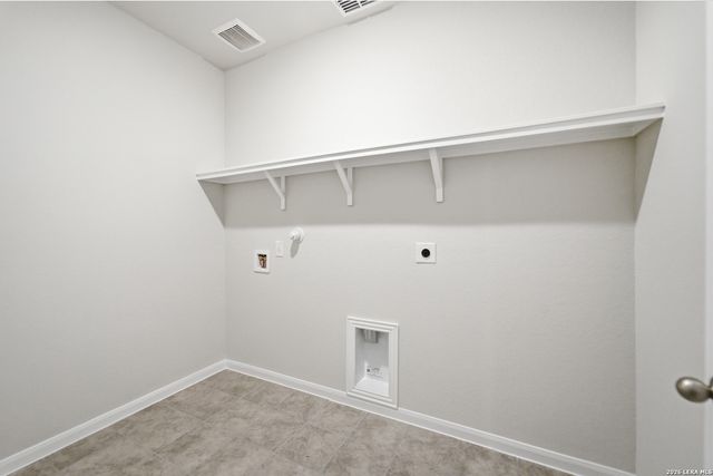 420 IVY RD, Seguin, TX 78155