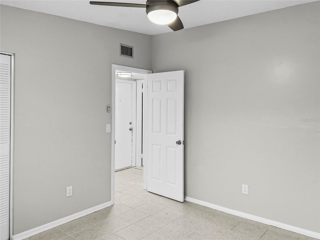 Image 25 of property listing at 5715/5711 GALLATIN LANE, North Port, FL 34287