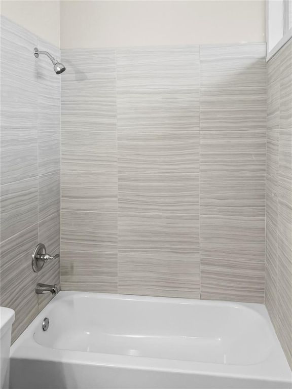 Image 34 of property listing at 5715/5711 GALLATIN LANE, North Port, FL 34287