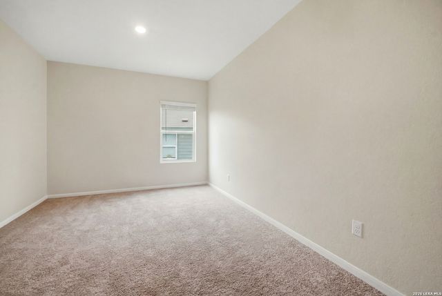 1050 Crenshaw, San Antonio, TX 78221