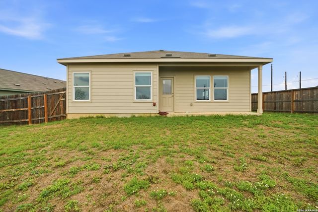 1050 Crenshaw, San Antonio, TX 78221