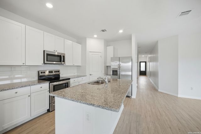 1050 Crenshaw, San Antonio, TX 78221