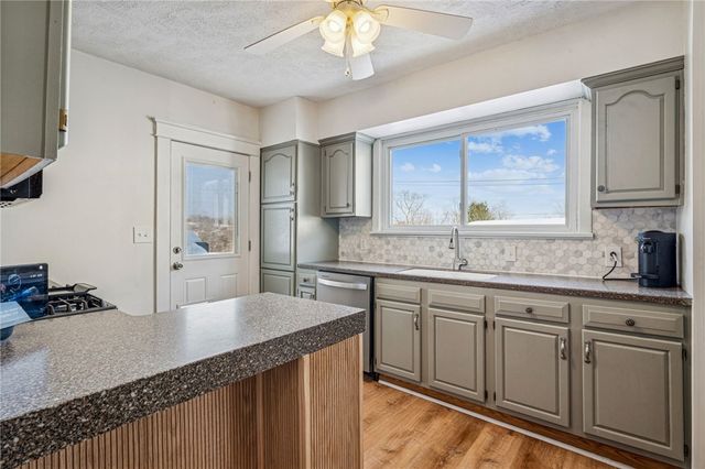 811 W Newton Rd, City Of Greensburg, PA 15601