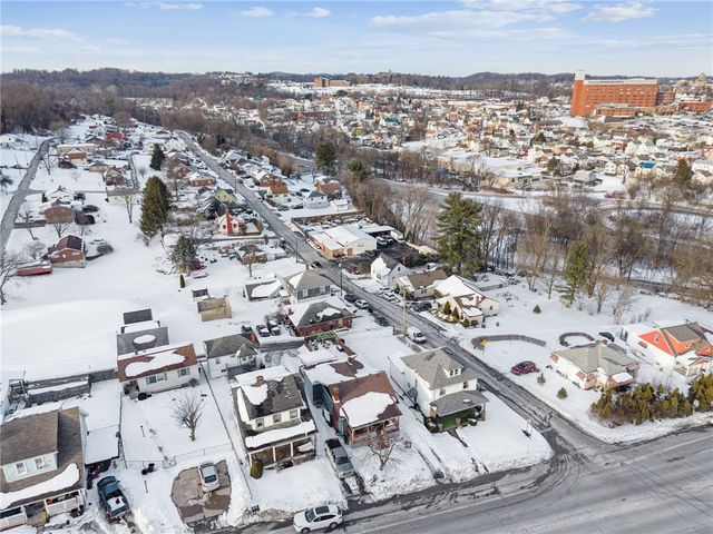 811 W Newton Rd, City Of Greensburg, PA 15601