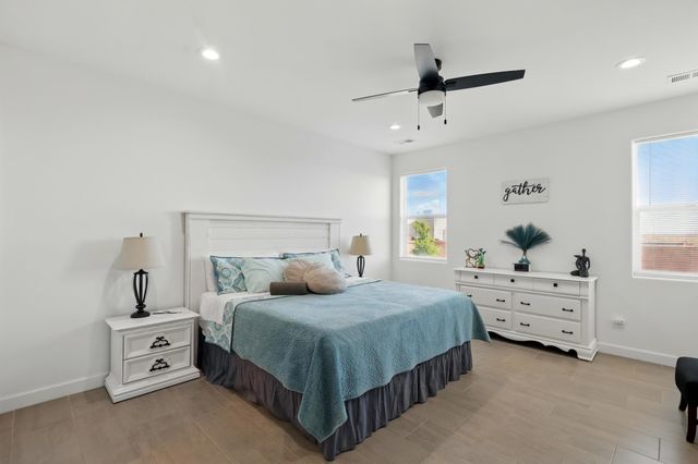 608 Southern Boulevard SW, Rio Rancho, NM 87124