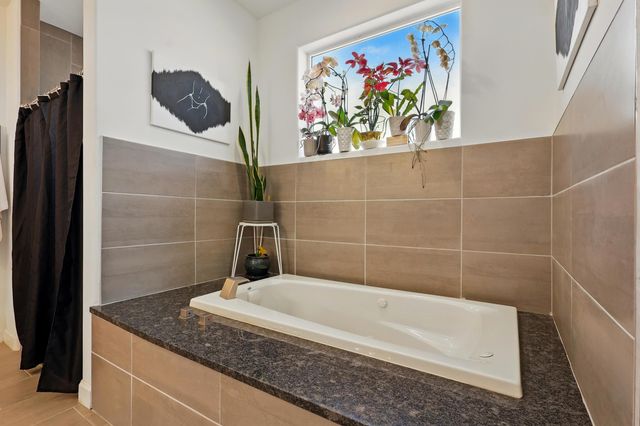 608 Southern Boulevard SW, Rio Rancho, NM 87124