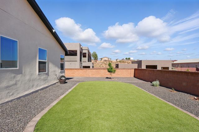 608 Southern Boulevard SW, Rio Rancho, NM 87124