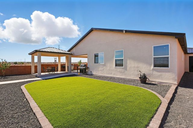 608 Southern Boulevard SW, Rio Rancho, NM 87124