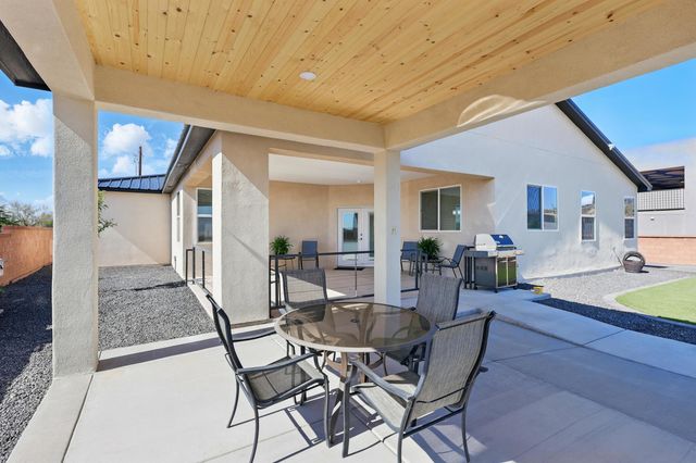 608 Southern Boulevard SW, Rio Rancho, NM 87124