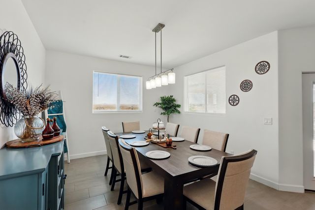 608 Southern Boulevard SW, Rio Rancho, NM 87124