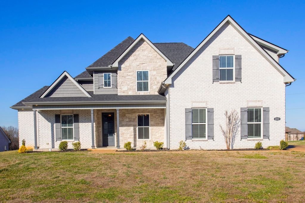 1222 Emmie Reece Dr, Smyrna, TN 37167