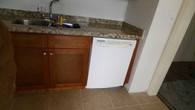 1300 NW 43rd Terrace 201, Lauderhill, FL 33313