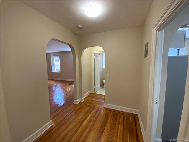 1 S Broadway 4M, White Plains, NY 10601