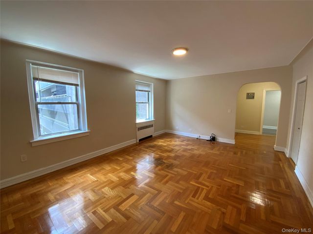 1 S Broadway 4M, White Plains, NY 10601