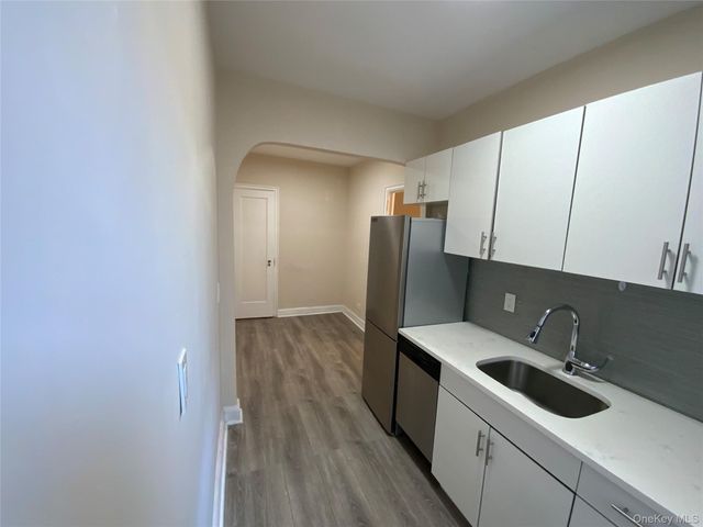 1 S Broadway 4M, White Plains, NY 10601