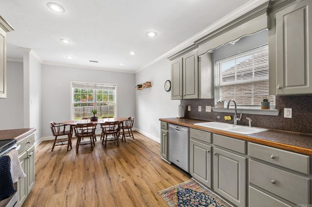 16 Blueberry Lane, Cabot, AR 72023
