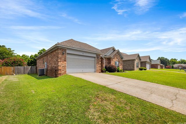 16 Blueberry Lane, Cabot, AR 72023