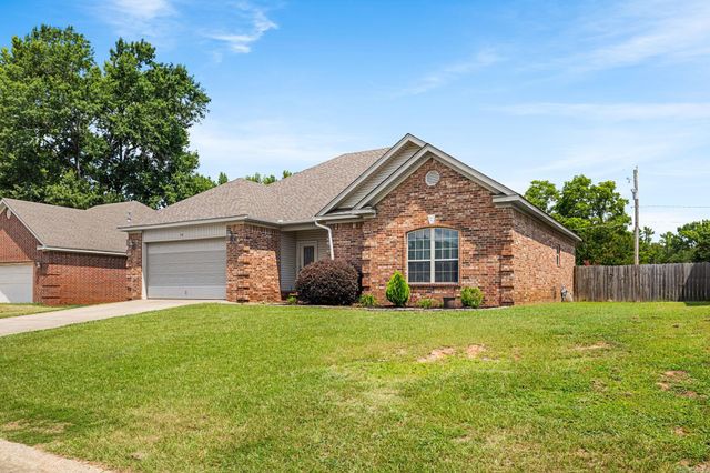 16 Blueberry Lane, Cabot, AR 72023