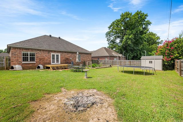 16 Blueberry Lane, Cabot, AR 72023