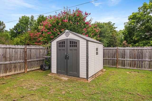 16 Blueberry Lane, Cabot, AR 72023