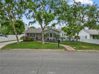 22907 Leonora, Woodland Hills, CA 91367